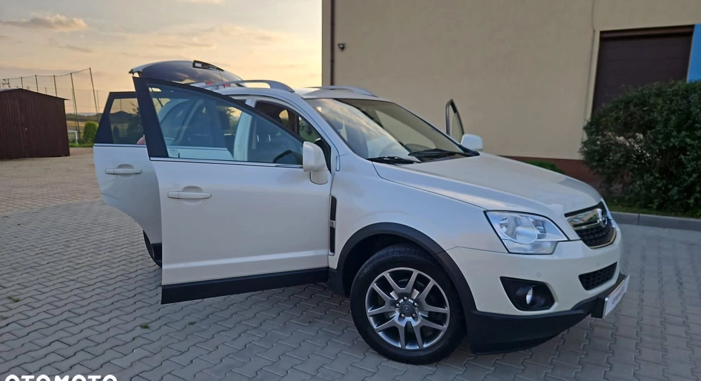 Opel Antara cena 35900 przebieg: 186000, rok produkcji 2011 z Wilamowice małe 232